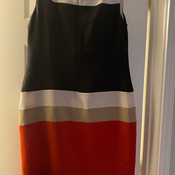 WOMENS COLOR BLOCK SLEEVELESS DRESS (SIZE 10) - Picture 2 of 4
